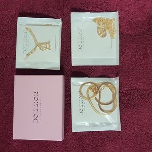 NWOT,  DOZZIOR layered women's necklace.